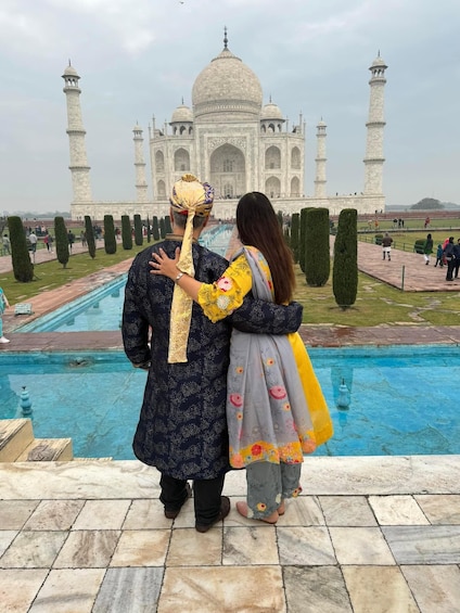 From Mumbai: Taj Mahal, Agra Fort, Baby Taj & 5 star Lunch 1