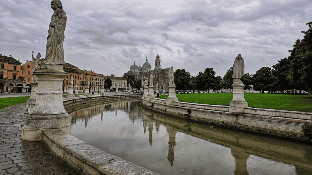 Picture 1 for Activity Padua: Highlights Private Walking Tour & Scrovegni Chapel 2