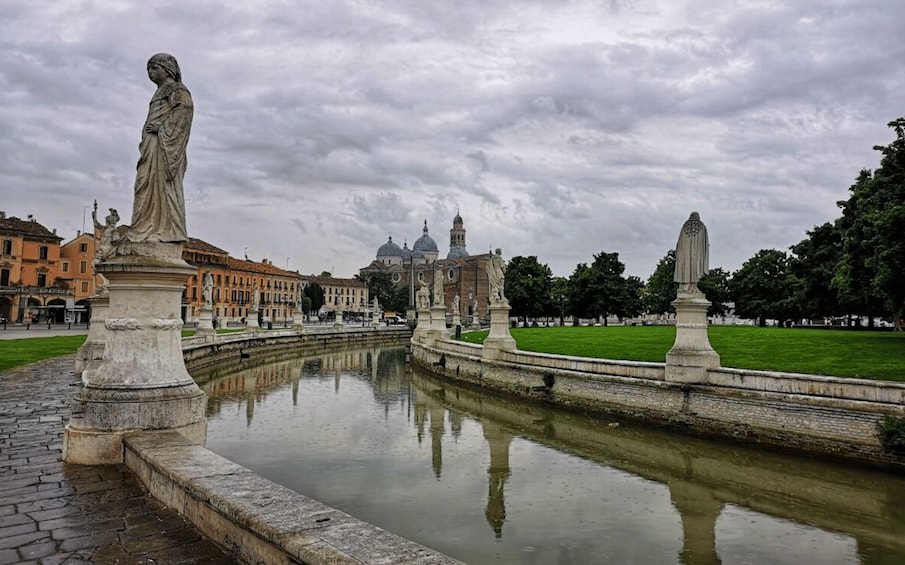 Picture 1 for Activity Padua: Highlights Private Walking Tour & Scrovegni Chapel 2