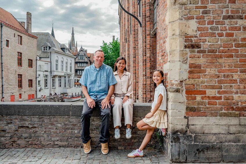 Picture 10 for Activity Bruges : Your private 1 hour photoshoot in the medieval city 5