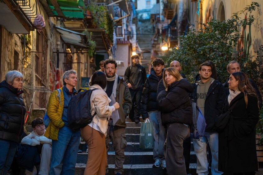 Street art tour of Spanish Quarter and Naples underground 2