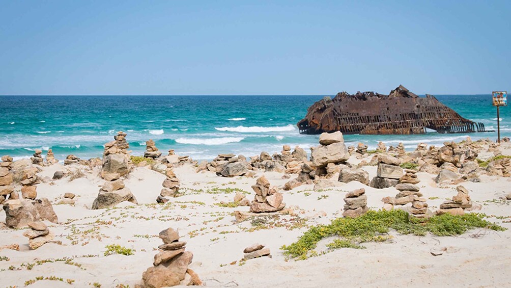 Picture 4 for Activity Boavista: Pottery, Shipwreck & Deserts 4h Visit 3