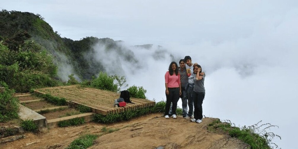 Picture 2 for Activity Comprehensive Excursion: Horton Plains and Pedro Tea Factory 4