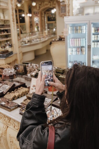 Toulouse: Guided Food Tour with Full Meal and Drinks 2