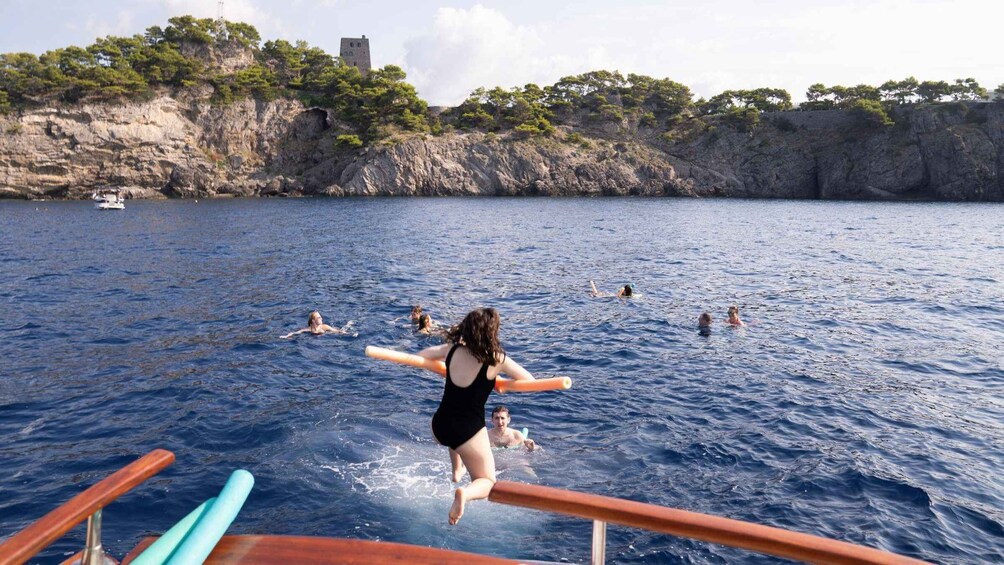Picture 9 for Activity Tour around the Island of Capri Private 1