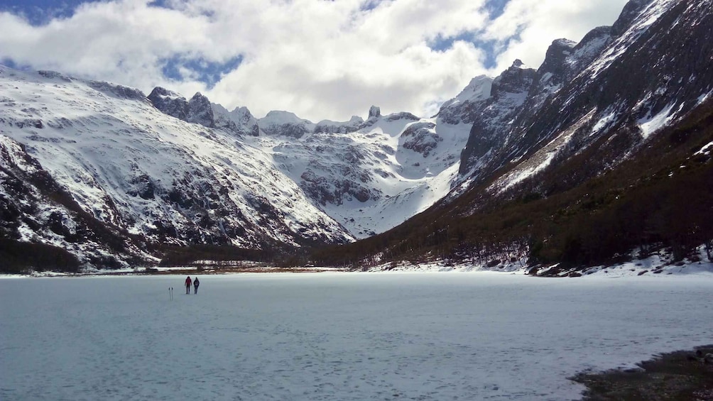 Ushuaia: Laguna Esmeralda Guided Trek with Box Lunch 1