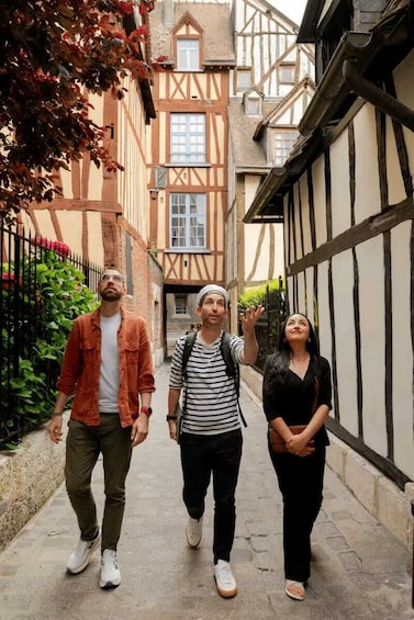 Picture 10 for Activity Small Group Guided Tour of the Secret History of Rouen 4