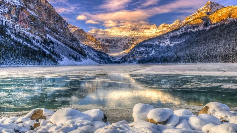 Lake Louise, Moraine Lake & Yoho National Park Day Tour 1