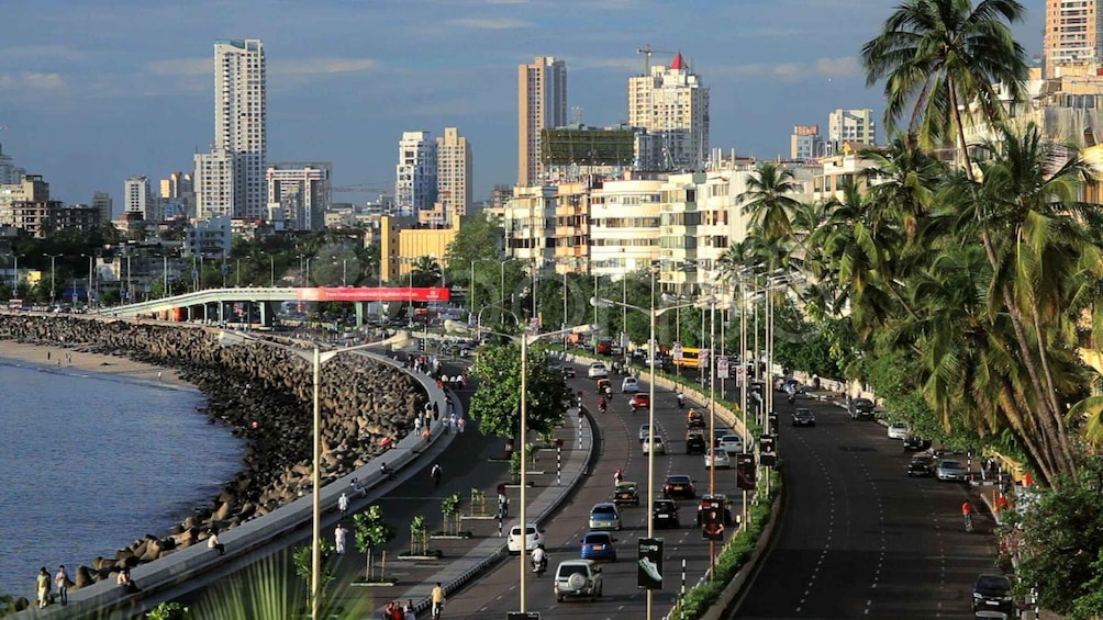 Picture 1 for Activity Mumbai: Private Half Day Sightseeing Tour of Mumbai 5