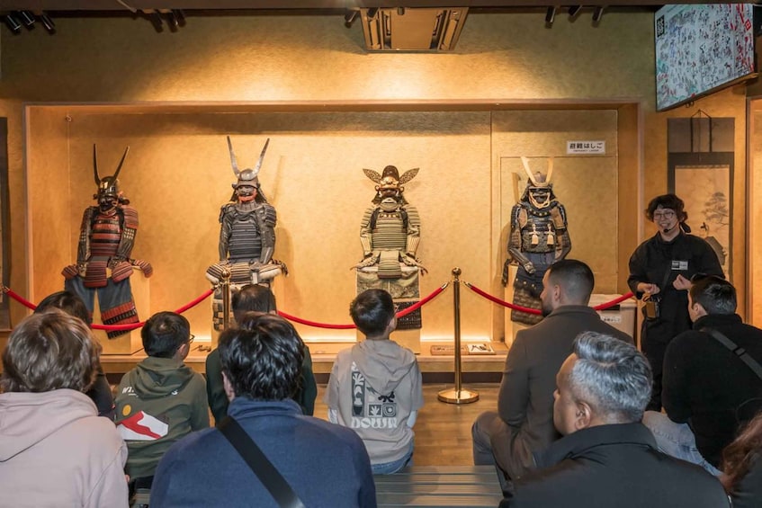 Picture 2 for Activity Tokyo: Samurai Ninja Museum Guided Tour & Ninja Experience 2