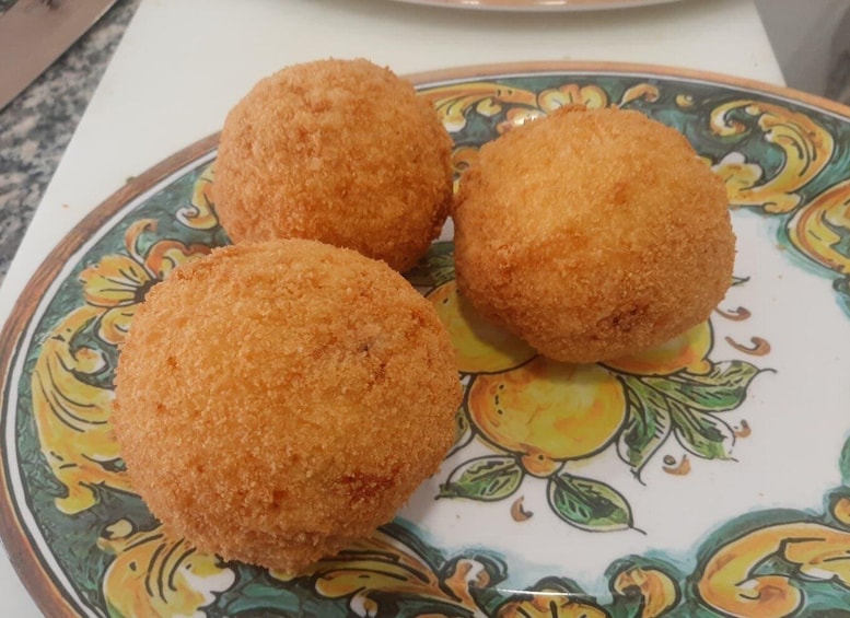 Picture 12 for Activity Cooking Class Arancini in Catania 4