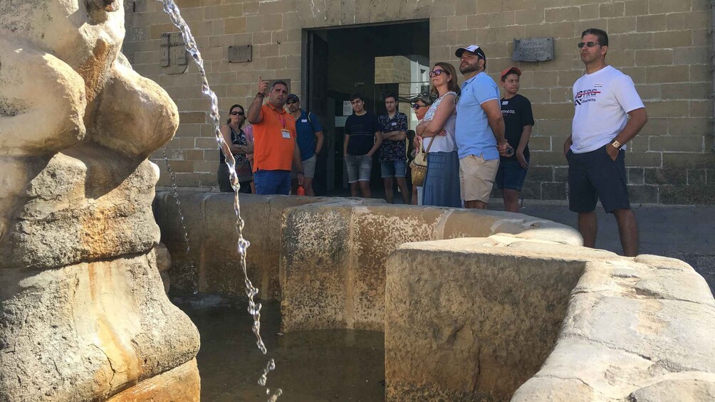 Picture 11 for Activity Baeza: Guided City Tour History 2