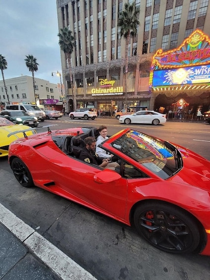 Picture 6 for Activity 20 Min Lamborghini tour in Hollywood (Drive or be driven) 3