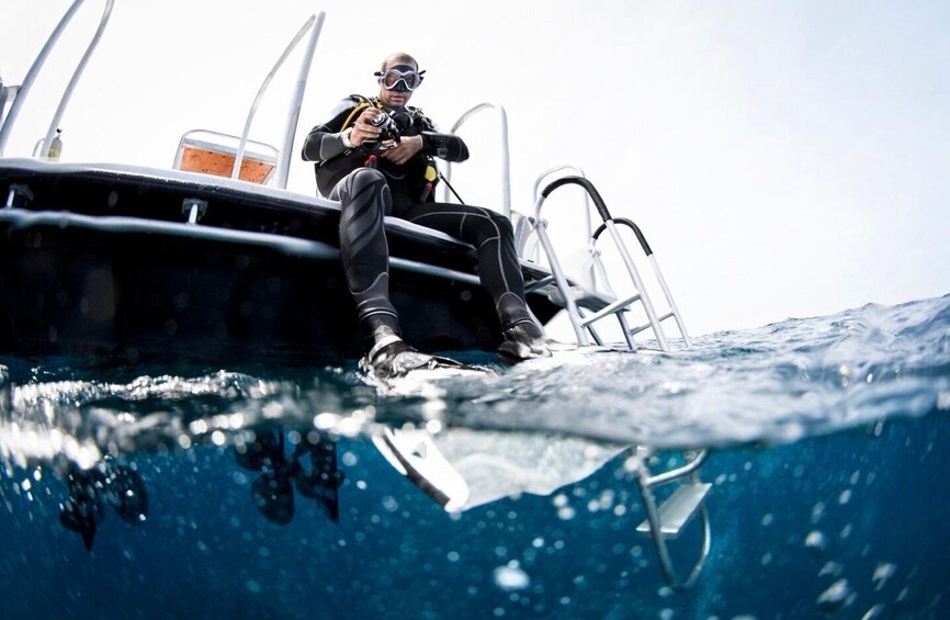 Picture 6 for Activity From Baku: Scuba Diving Experience for Beginners 4