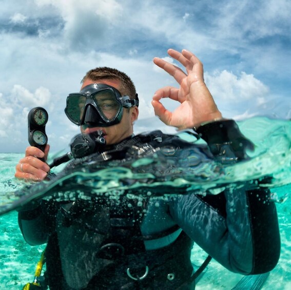 Picture 4 for Activity From Baku: Scuba Diving Experience for Beginners 2