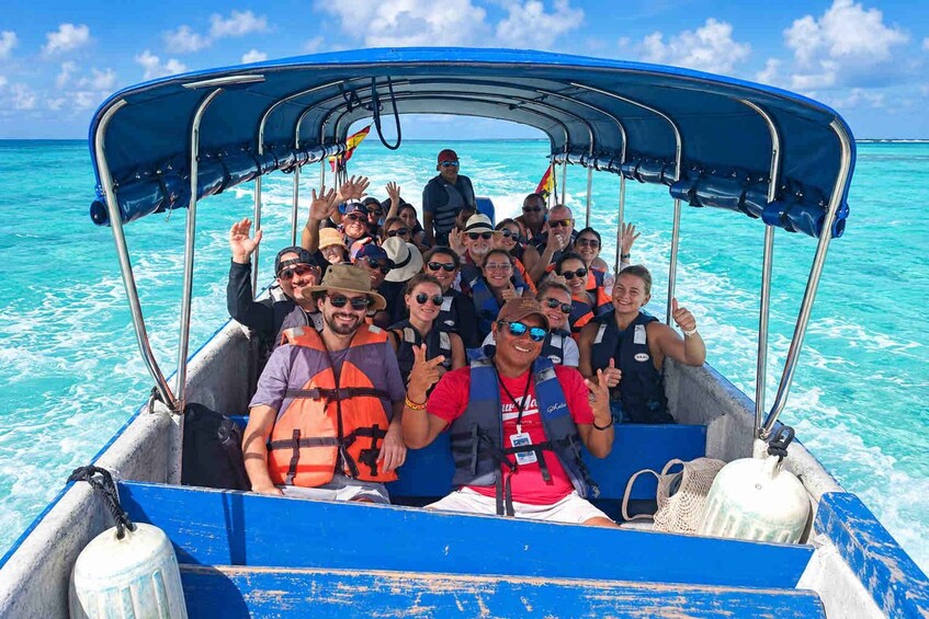 Picture 2 for Activity San Blas: 4-Day Island Hopping with Private Stays & Meals 5