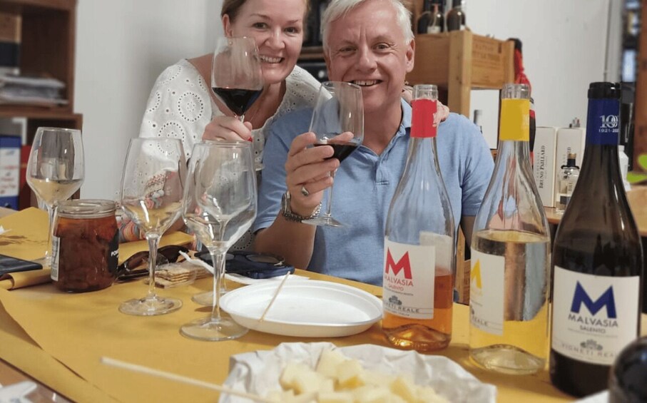 Picture 1 for Activity Lecce: Guided Tour & Wine Tasting by Bike 4