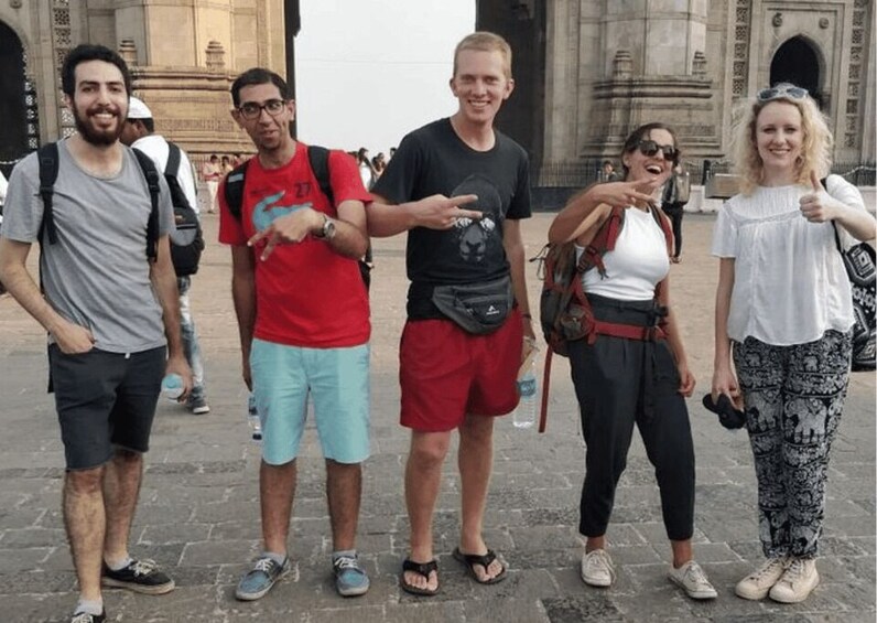 Picture 1 for Activity Best of Mumbai (Guided Full Day Sightseeing City Tour) 4