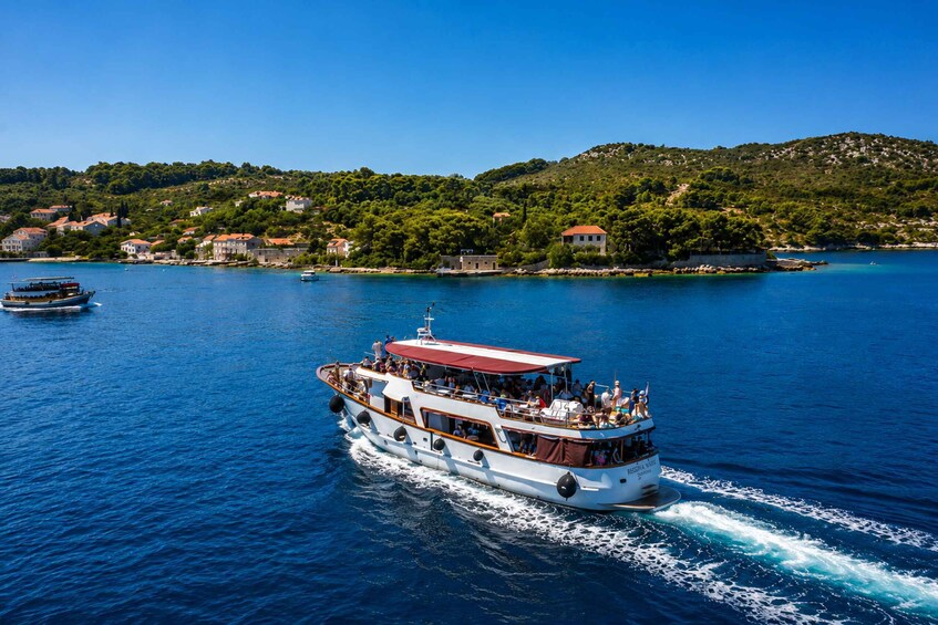 Dubrovnik: Elaphiti Islands Tour with Drinks & Lunch Option 1