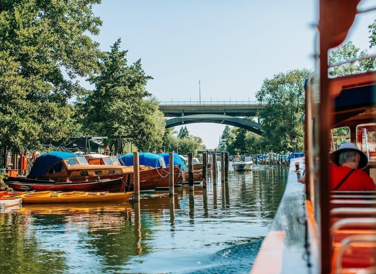 Stockholm: City Hall Canal Boat Tour 1