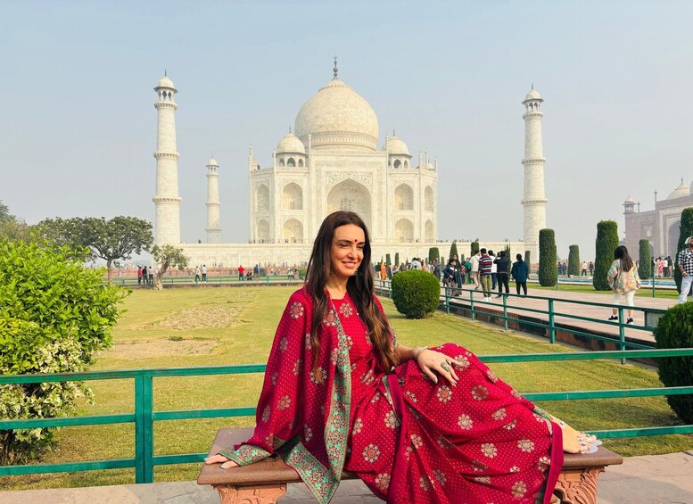 Taj Mahal Agra Fort & Fatehpur Day Trip from Delhi 1