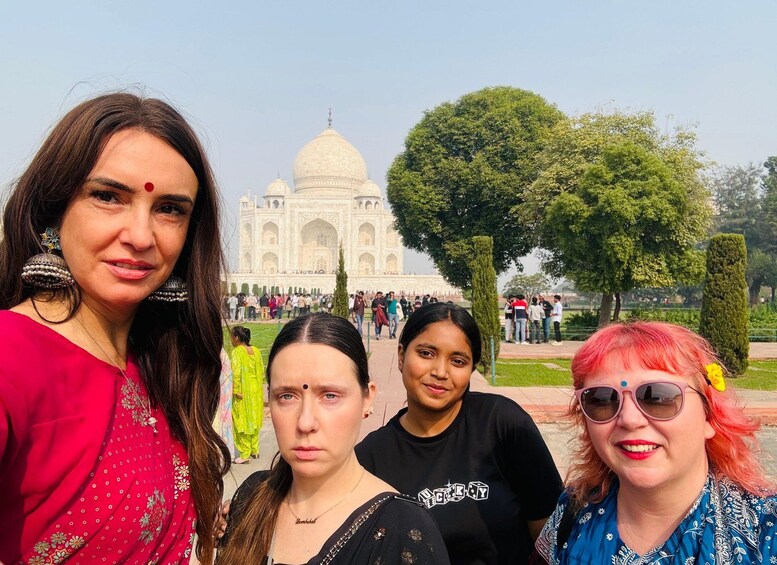 Picture 17 for Activity Taj Mahal Agra Fort & Fatehpur Day Trip from Delhi 3