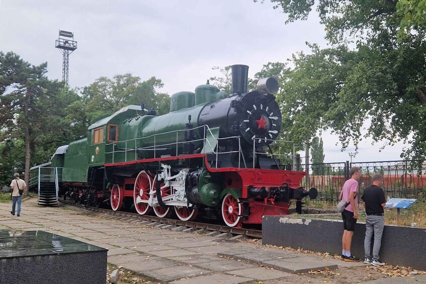 Picture 18 for Activity Chisinau: Discover Soviet Heritage of Transnistria 5