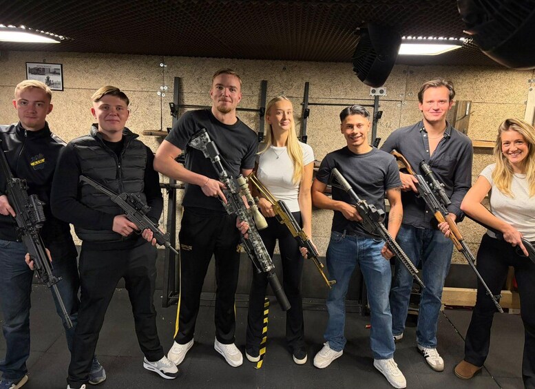 Picture 2 for Activity Budapest: UNIQUE EXPERIENCE - Gamer shooting package 2