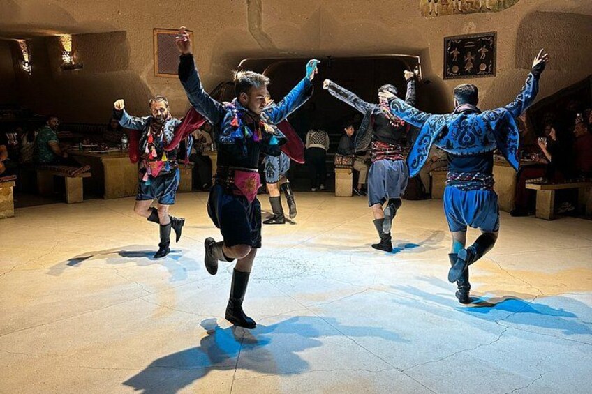 Cappadocia Turkish Night Show, Dinner & Unlimited Drinks & Pickup 5