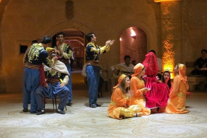 Cappadocia Turkish Night Show, Dinner & Unlimited Drinks & Pickup 3