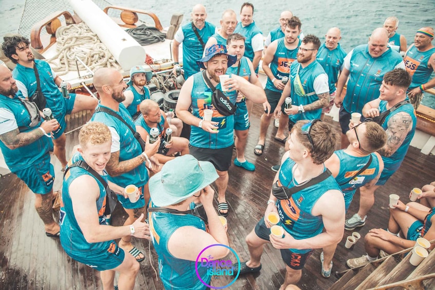 Picture 4 for Activity Sliema: Sailboat Party with an Open Bar, Food, and Swimming 4