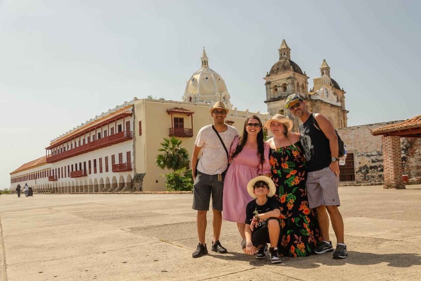 Cartagena: Private City Tour in an Air-Conditioned Vehicle 1
