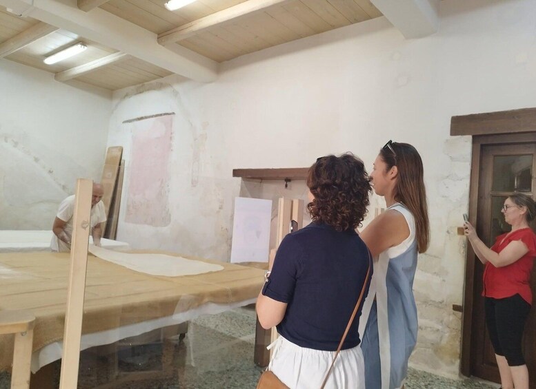 Picture 6 for Activity Rethymno:Food Tasting Private Tour at Old Town 5