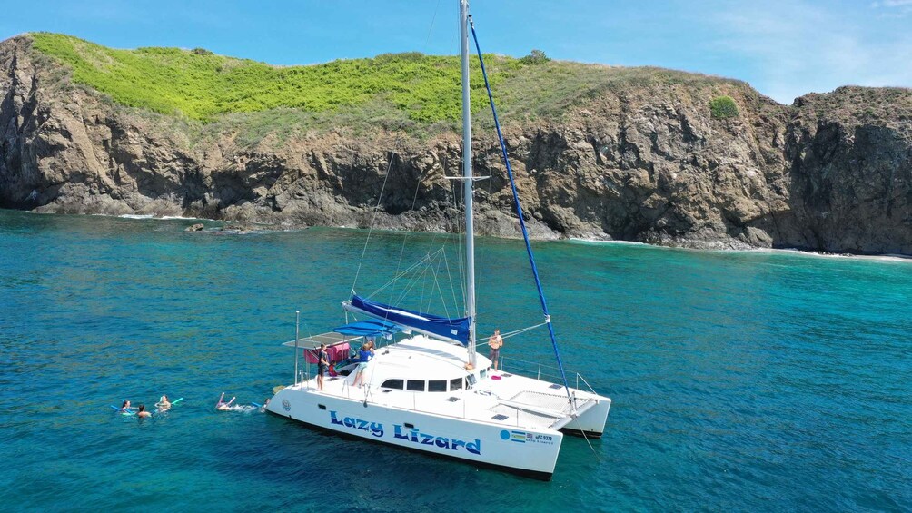 Picture 5 for Activity Playa Flamingo: Catamaran Tour and Snorkel With Meal 2