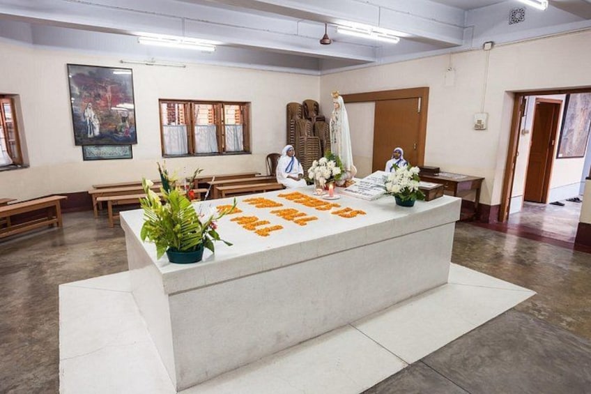 Kolkata 8 Hour Private City Tour Including Hotel Transfers by Car 2