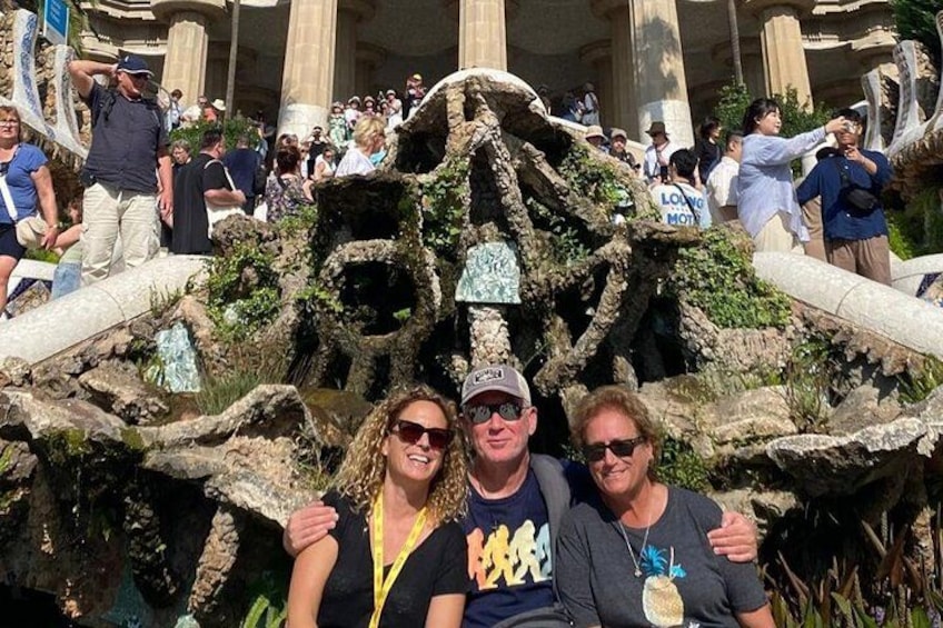 Wonders of Gaudi: Park Guell & Sagrada Familia Private Tour 4