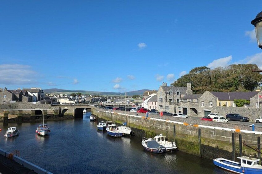 Isle of Man Discovery Tour with experienced Driver Guide 3
