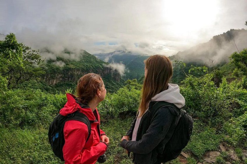 Hike and Swim in fresh springs and waterfalls in Guadalajara 2