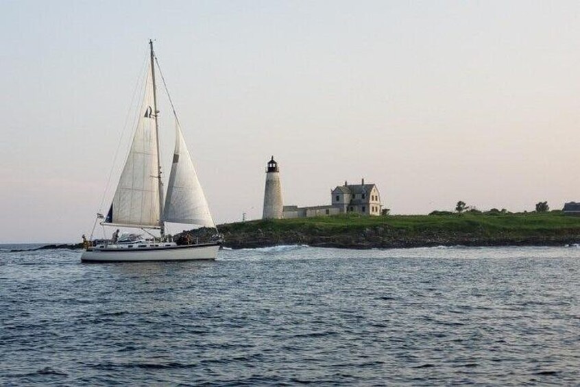 Take in the New England charm of Wood Island Lighthouse