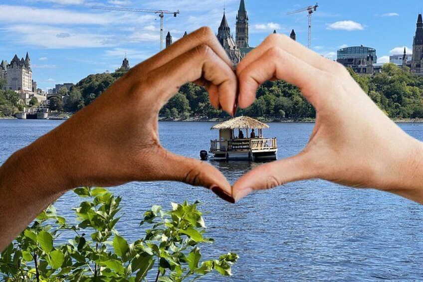 Moana Floating Tiki Bar on the Ottawa River (Ottawa PickUp) 4