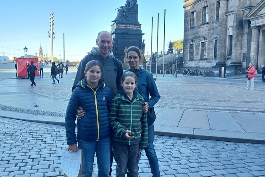 Dresden: Private Sightseeing Treasure Hunt 3