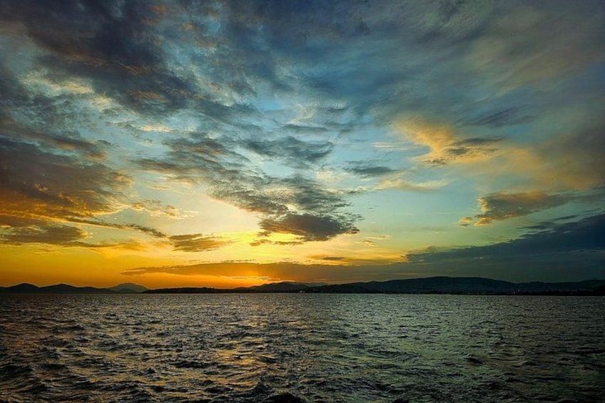 Athens Riviera Catamaran tour with fresh Meal Drinks and Swimming 2