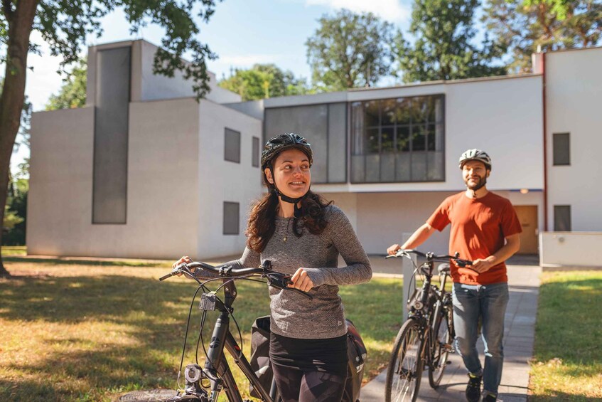 Picture 1 for Activity Dessau: Bauhaus Buildings Cycling Tour 3