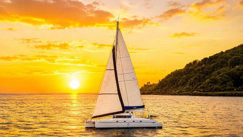 Coral Island Sunset Catamaran Cruise with Dinner from Phuket 2
