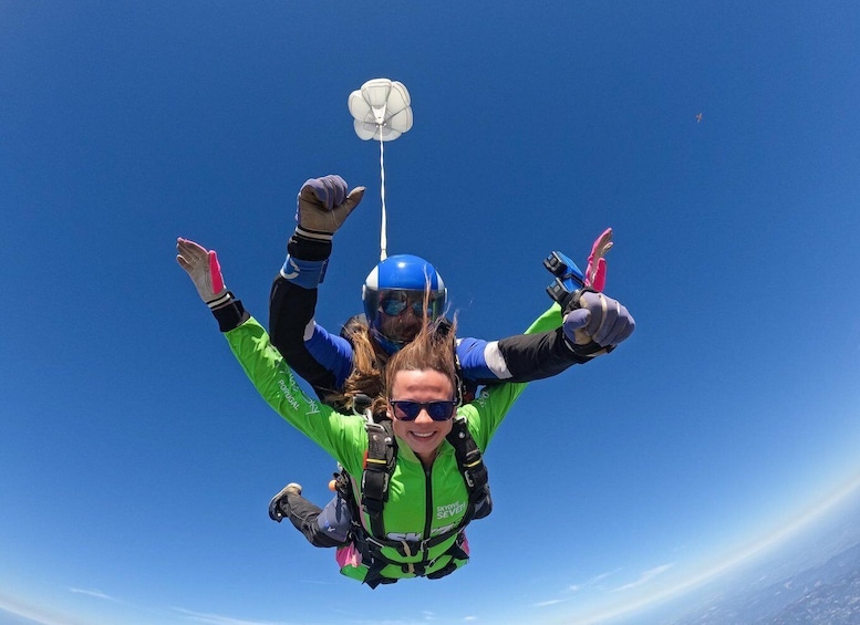 Picture 15 for Activity Algarve: Tandem Skydive from 10.000ft to 15.000ft 1