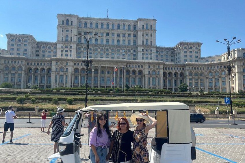 Bucharest Tuk Tuk city tour 3