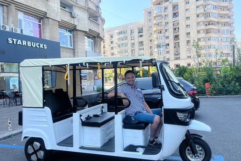 Bucharest Tuk Tuk city tour 2