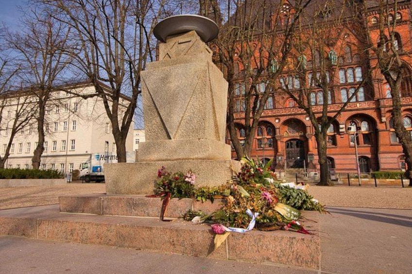 Private audio book city rally in Rostock's old town 5