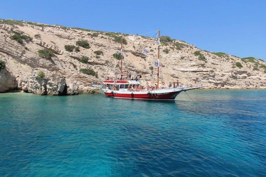 A Day's 3-Island Cruise Tour with Transfer 4