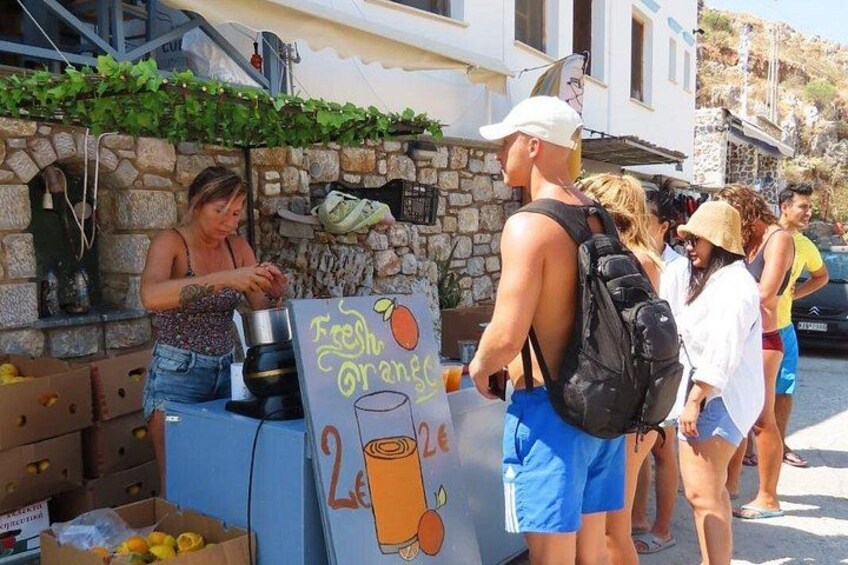 A Day's 3-Island Cruise Tour with Transfer 5